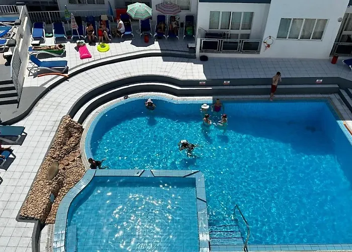 Apartament Garden View One Bedroom